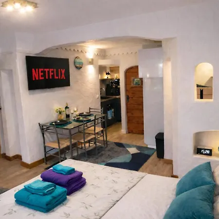 Apartamento Cosy Classé 24m2 Proche Centre, Netflix, Parking Privé