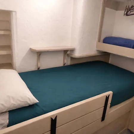 Premium Cosy Classe 24m2, 2 Lits, Proche Centre, Netflix, Climatisation, Parking Prive *